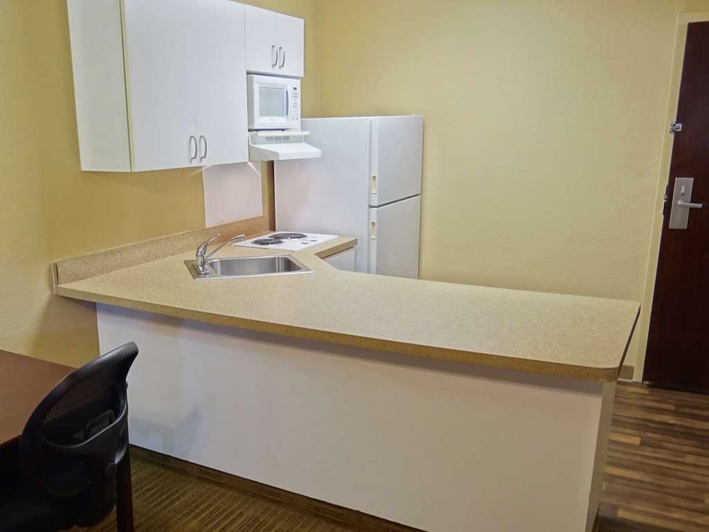 Extended Stay America Select Suites - Detroit - Roseville Pokoj fotografie