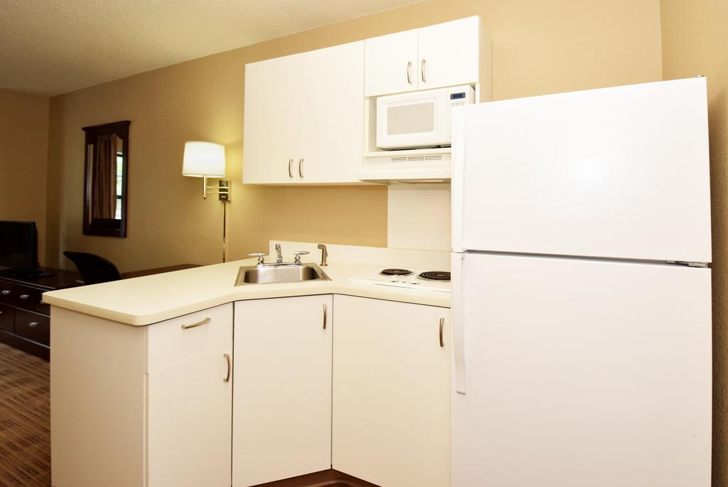 Extended Stay America Select Suites - Detroit - Roseville Exteriér fotografie